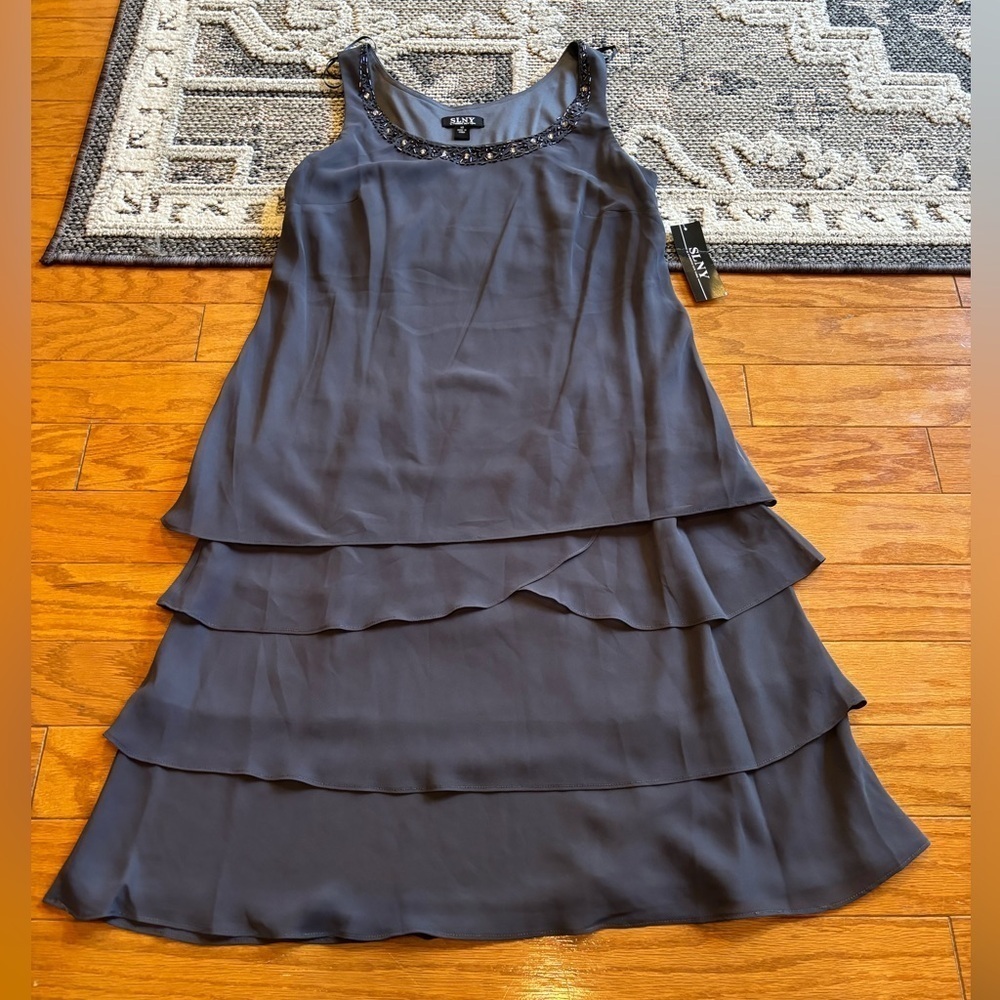SLNY chiffon tiered beaded dress womens size 10 NWT